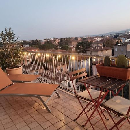 Bellavista Panoramic Terrace Appartamento Con Terrazza Zona Sant Orsola Болоня Екстериор снимка