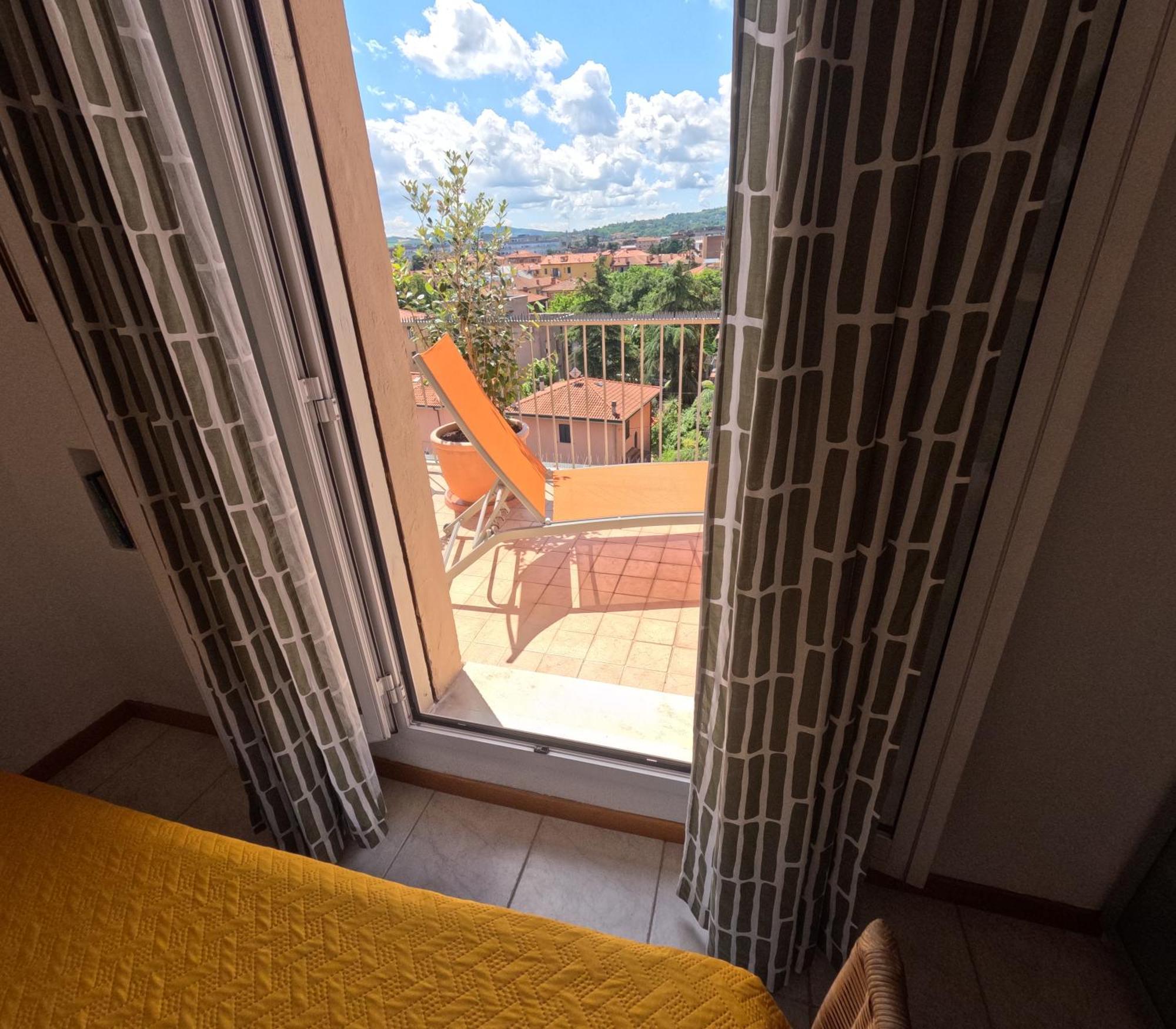 Bellavista Panoramic Terrace Appartamento Con Terrazza Zona Sant Orsola Болоня Екстериор снимка