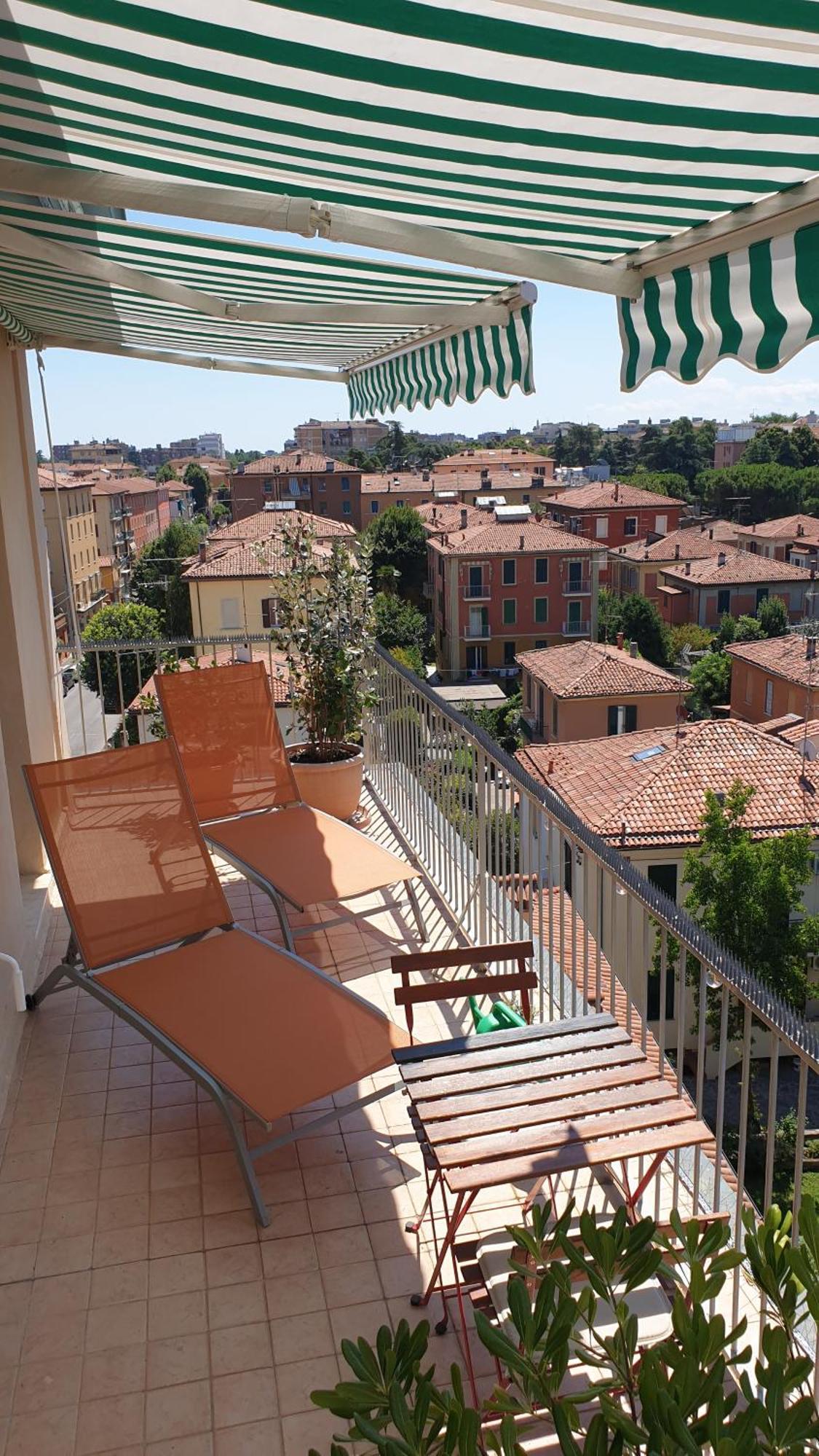 Bellavista Panoramic Terrace Appartamento Con Terrazza Zona Sant Orsola Болоня Екстериор снимка